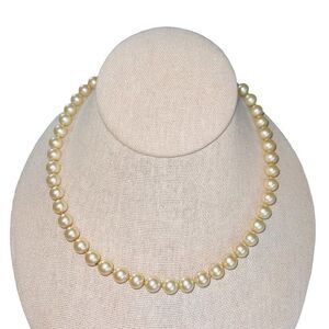 Trifari Faux Pearl Necklace 14-17” inches